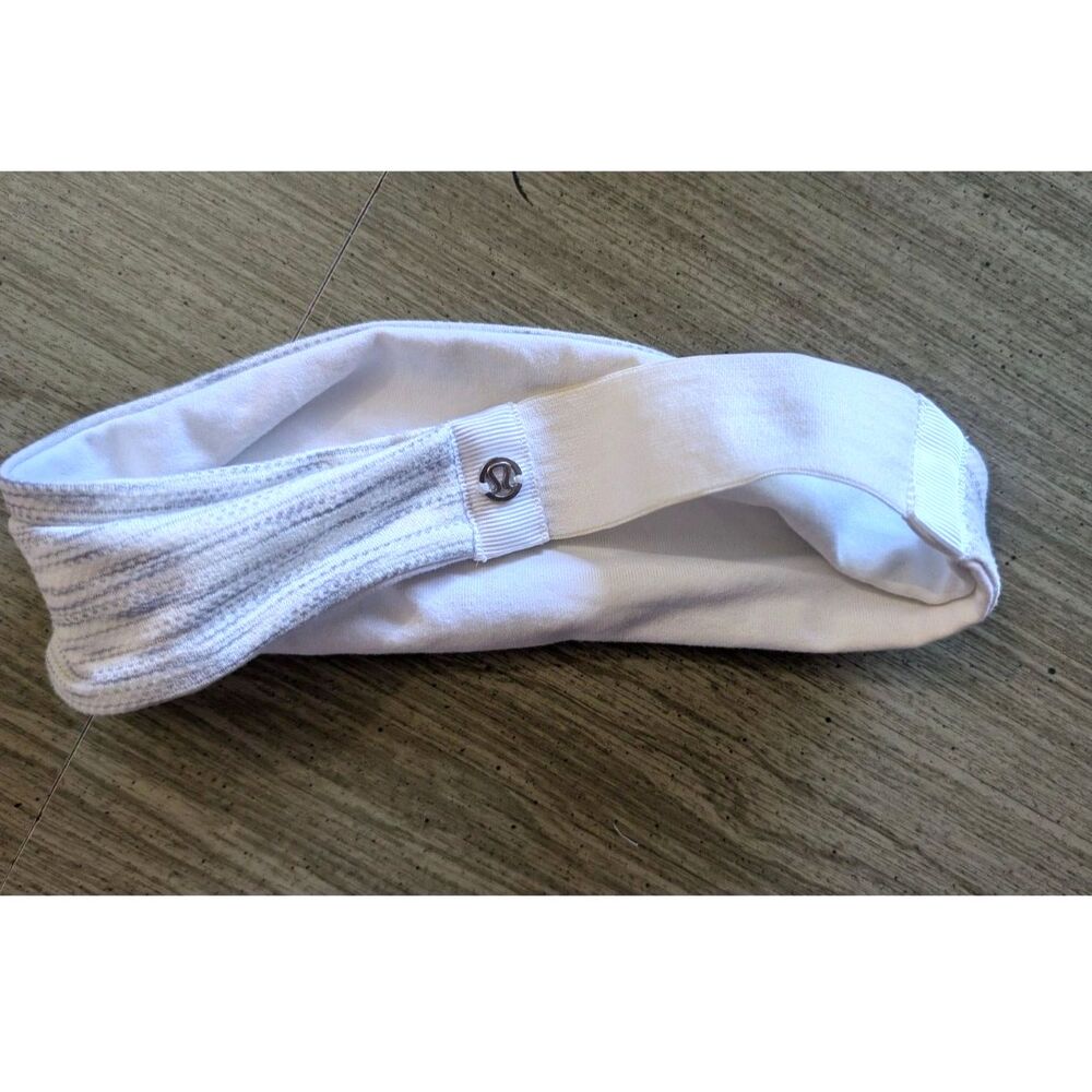 Lululemon Fringe Fighter Headband Heathered Grey White Athletic Workout Hairband